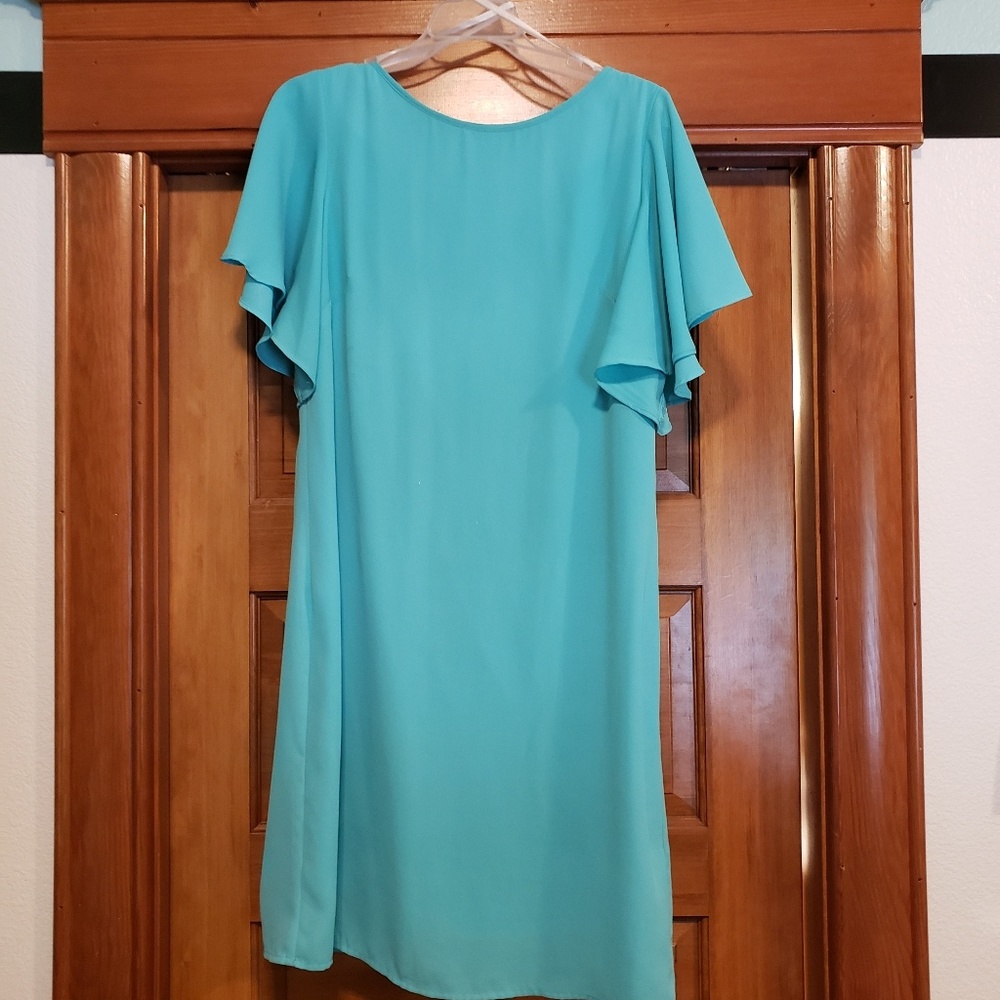 Cute turquoise dress